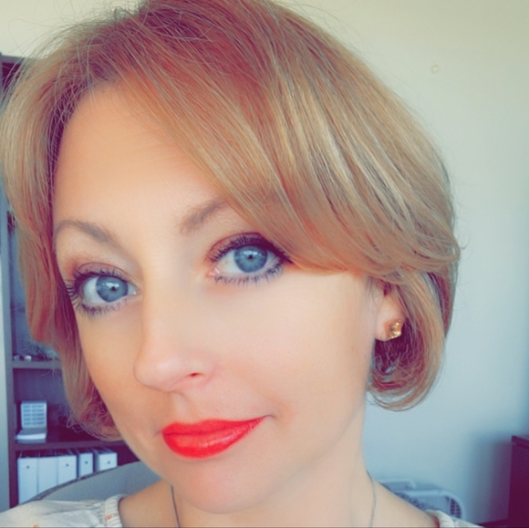 A Good Time - Picture 1 of 2